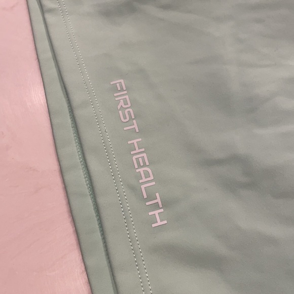 First Health Apparel Flex Lounge Crop Top / Longline Sports Bra Mint Apple - Picture 4 of 6